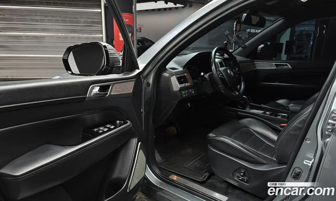 SsangYong Rexton 2018 2.2 автомат (гидро), фото 10