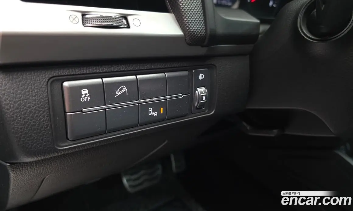 SsangYong Rexton 2018 2.2 автомат (гидро), фото 26 SsangYong Rexton 2018 2.2 автомат (гидро), фото 26
