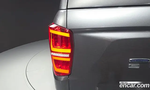SsangYong Rexton 2018 2.2 автомат (гидро), миниатюра 9 SsangYong Rexton 2018 2.2 автомат (гидро), миниатюра 9