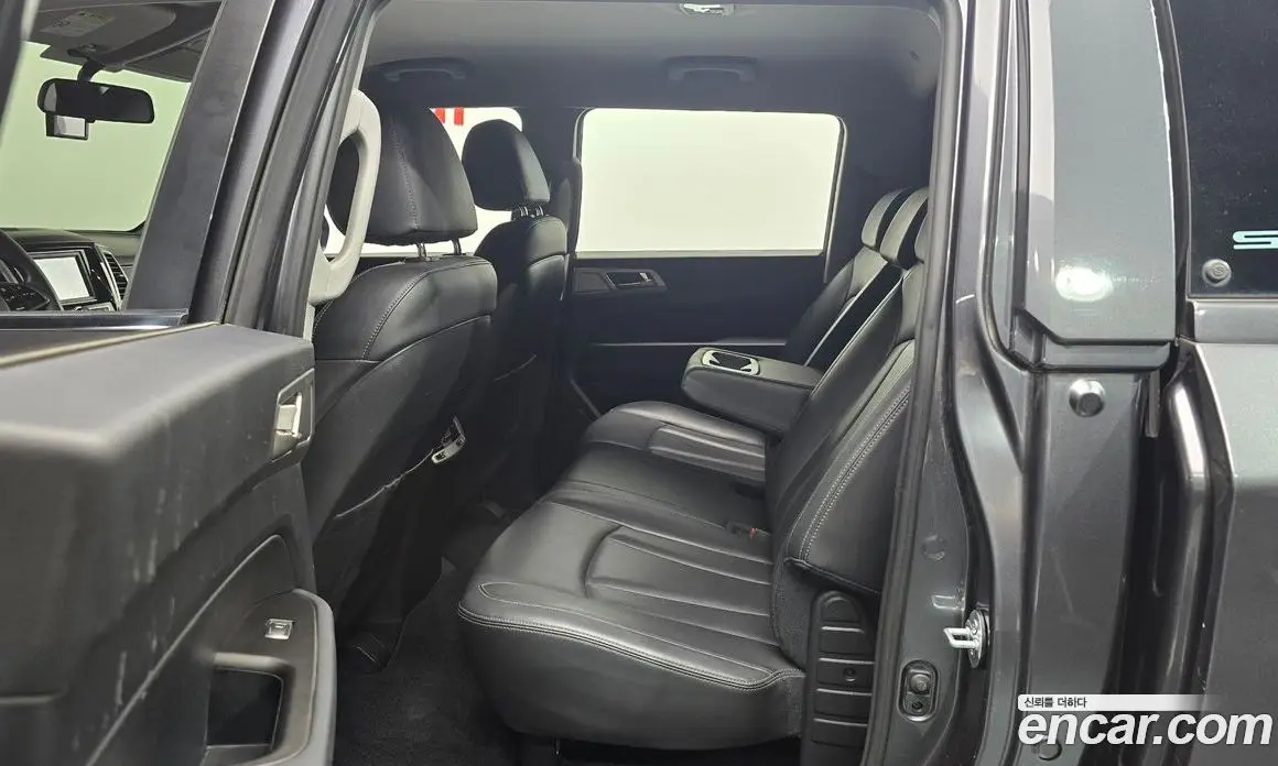 SsangYong Rexton 2018 2.2 автомат (гидро), фото 12 SsangYong Rexton 2018 2.2 автомат (гидро), фото 12