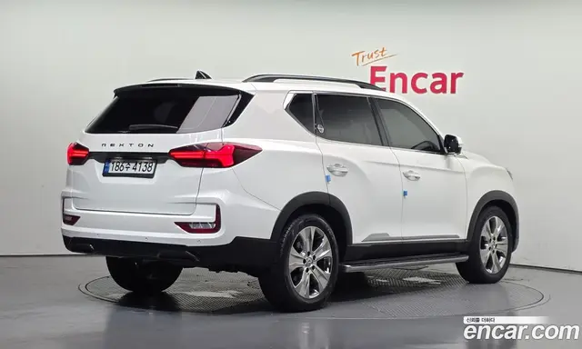 SsangYong Rexton 2022 2.2 автомат (гидро), миниатюра 2 SsangYong Rexton 2022 2.2 автомат (гидро), миниатюра 2