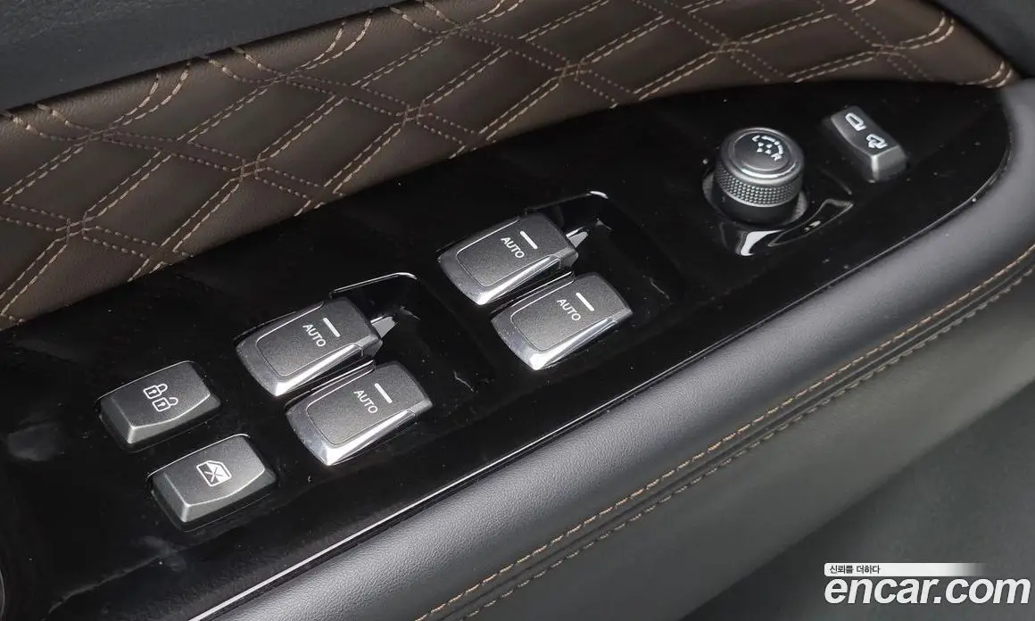 SsangYong Rexton 2022 2.2 автомат (гидро), фото 28 SsangYong Rexton 2022 2.2 автомат (гидро), фото 28