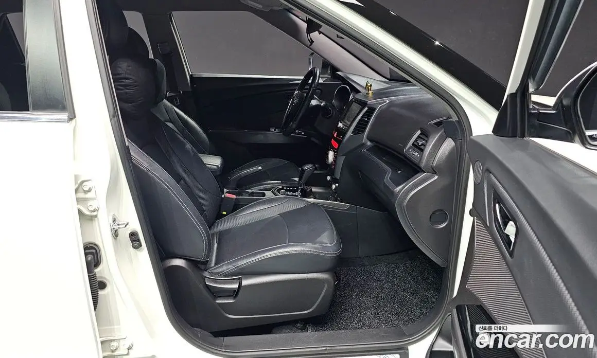 SsangYong TIBOLI 2016 1.6 автомат (гидро), фото 16