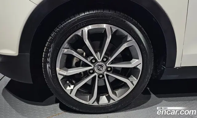 SsangYong TIBOLI 2016 1.6 автомат (гидро), миниатюра 5