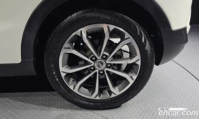 SsangYong TIBOLI 2016 1.6 автомат (гидро), миниатюра 7