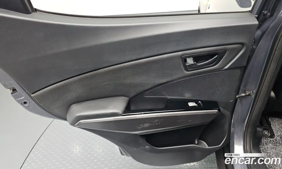 SsangYong TIBOLI 2018 1.6 автомат (гидро), фото 14
