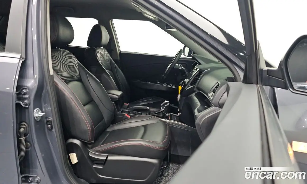 SsangYong TIBOLI 2018 1.6 автомат (гидро), фото 15