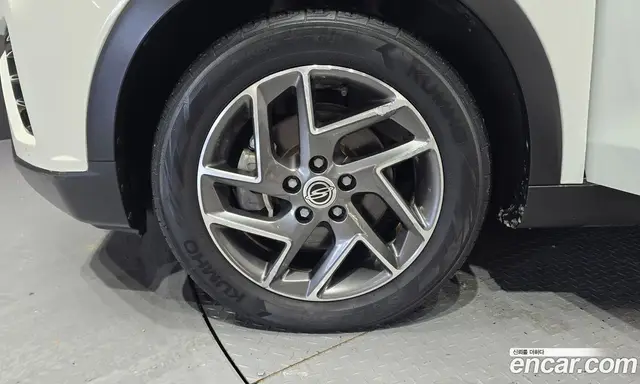 SsangYong TIBOLI 2022 1.5 автомат (гидро), миниатюра 5