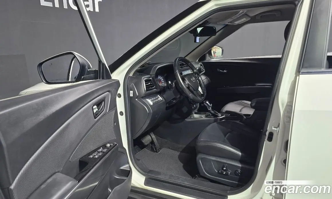 SsangYong TIBOLI 2022 1.5 автомат (гидро), фото 10