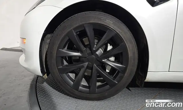 Tesla Model 3 2022 0.2 автомат (гидро), миниатюра 5 Tesla Model 3 2022 0.2 автомат (гидро), миниатюра 5