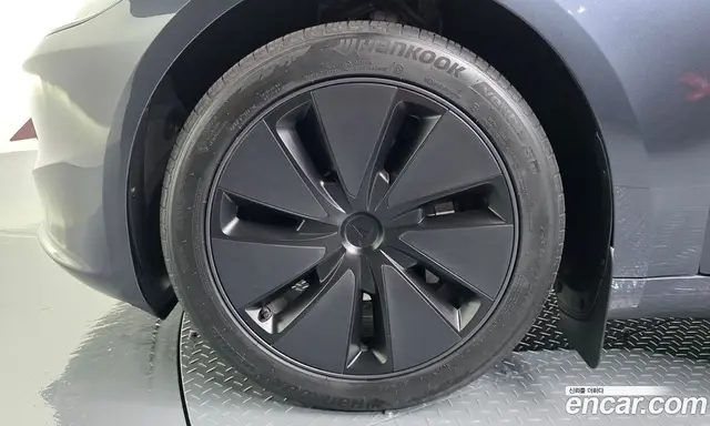 Tesla Model 3 2025 0.2 автомат (гидро), миниатюра 5 Tesla Model 3 2025 0.2 автомат (гидро), миниатюра 5