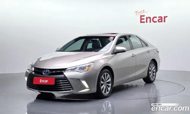 Toyota Camry 2016 2.5 автомат (гидро), миниатюра 1 Toyota Camry 2016 2.5 автомат (гидро), миниатюра 1