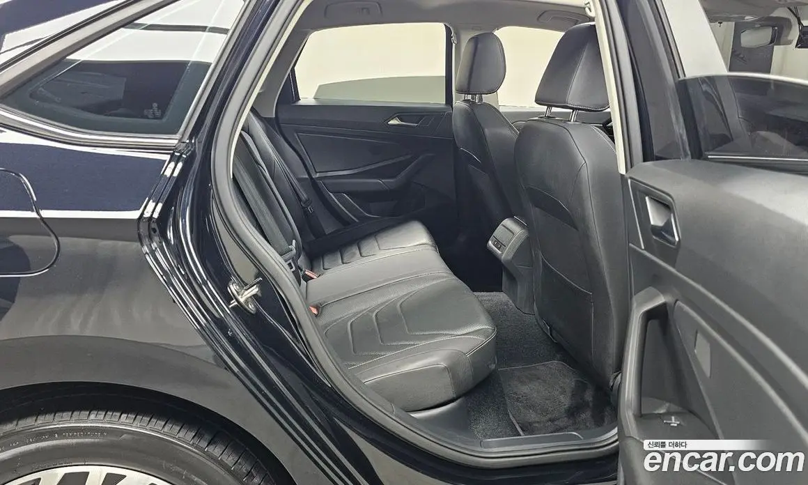 Volkswagen Jetta 2021 1.4 автомат (гидро), фото 17 Volkswagen Jetta 2021 1.4 автомат (гидро), фото 17
