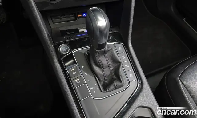 Volkswagen Tiguan 2020 2.0 автомат (гидро), миниатюра 12
