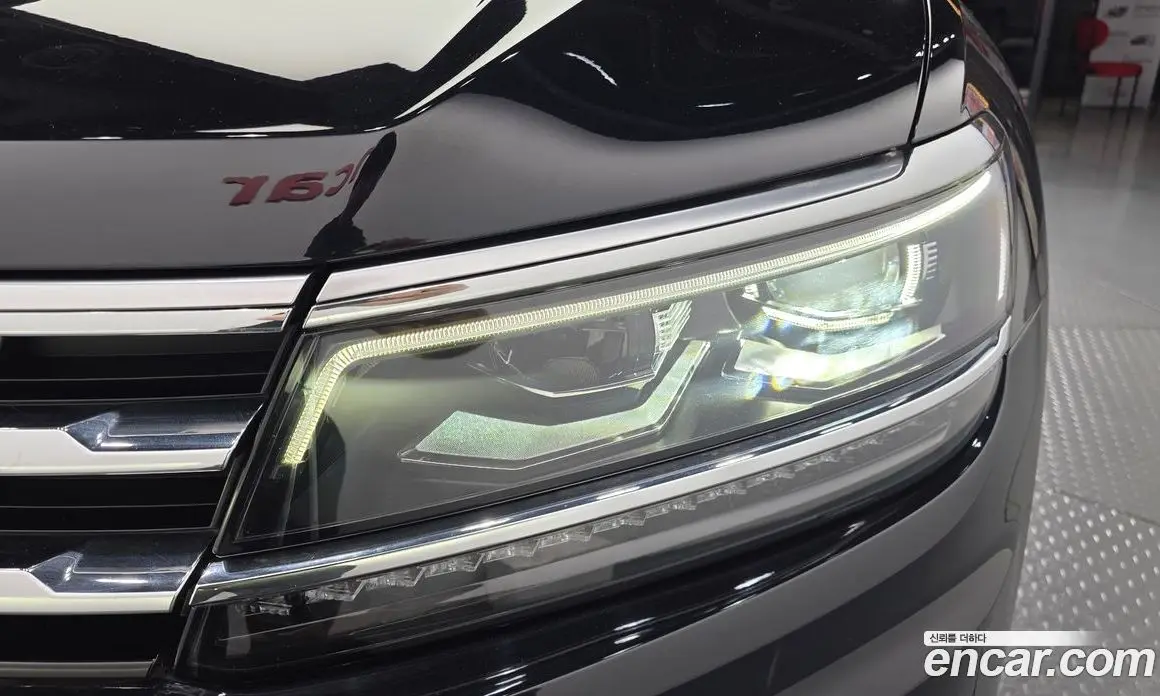 Volkswagen Tiguan 2020 2.0 автомат (гидро), фото 8 Volkswagen Tiguan 2020 2.0 автомат (гидро), фото 8