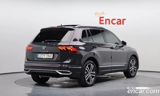 Volkswagen Tiguan 2021 2.0 автомат (гидро), миниатюра 2 Volkswagen Tiguan 2021 2.0 автомат (гидро), миниатюра 2