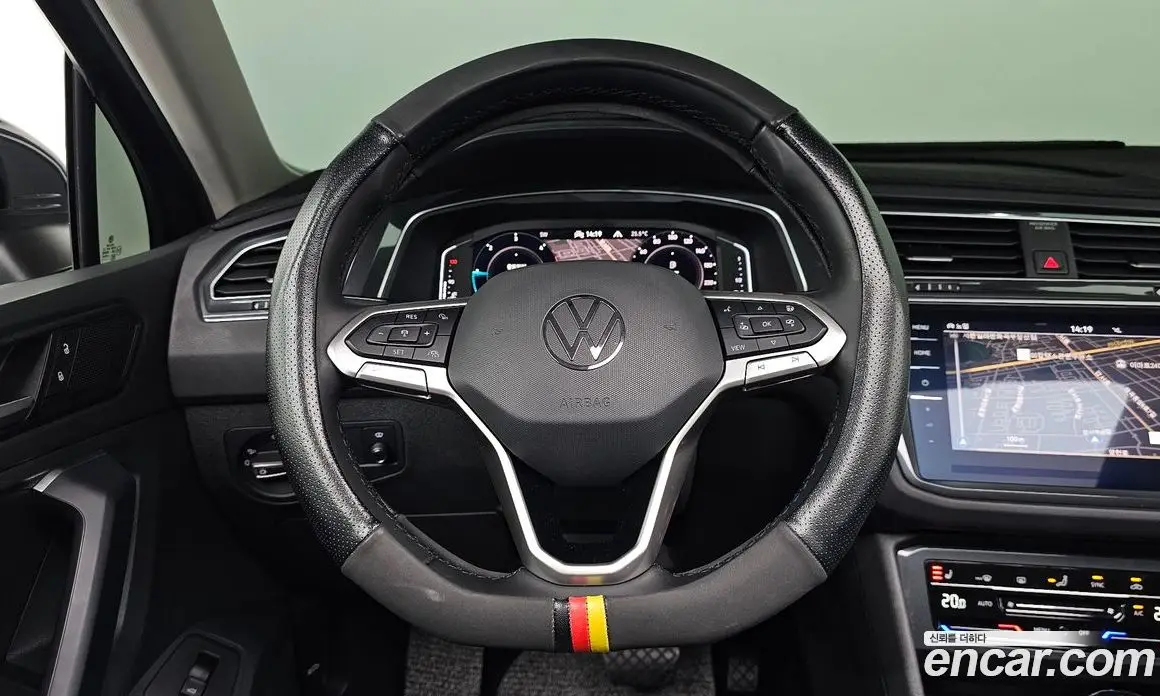 Volkswagen Tiguan 2021 2.0 автомат (гидро), фото 13 Volkswagen Tiguan 2021 2.0 автомат (гидро), фото 13
