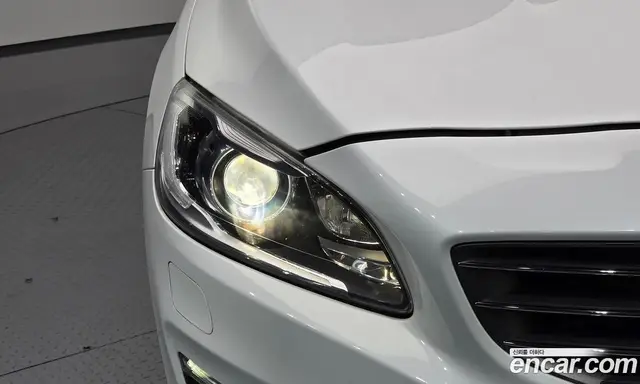 Volvo V60 2017 2.0 автомат (гидро), миниатюра 7 Volvo V60 2017 2.0 автомат (гидро), миниатюра 7