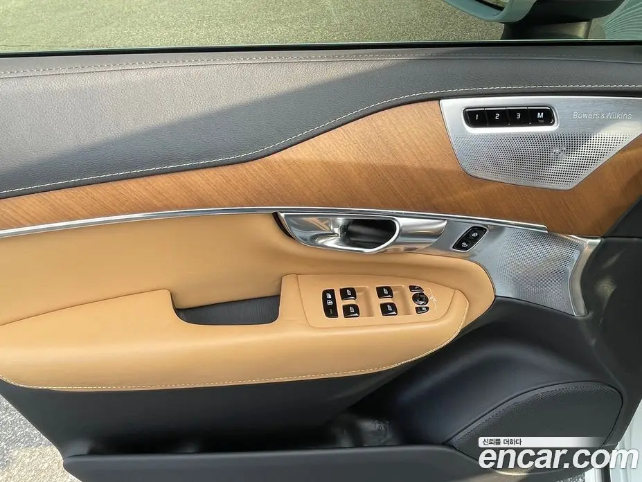 Volvo XC90 2020 2.0 автомат (гидро), фото 8