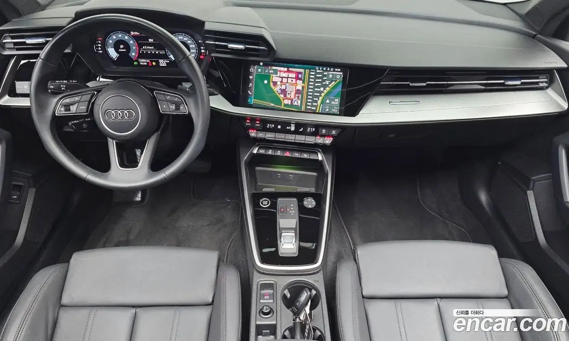 Audi A3 2023 2.0 автомат (гидро), фото 10 Audi A3 2023 2.0 автомат (гидро), фото 10