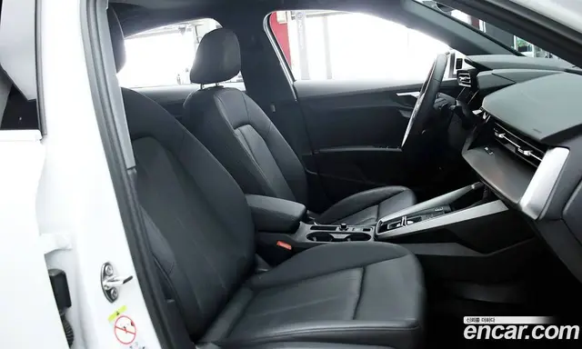 Audi A3 2023 2.0 автомат (гидро), миниатюра 10 Audi A3 2023 2.0 автомат (гидро), миниатюра 10