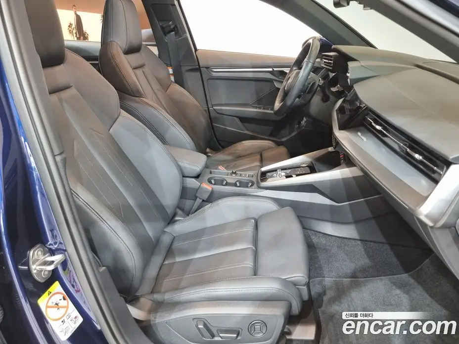 Audi A3 2024 2.0 автомат (гидро), фото 18 Audi A3 2024 2.0 автомат (гидро), фото 18