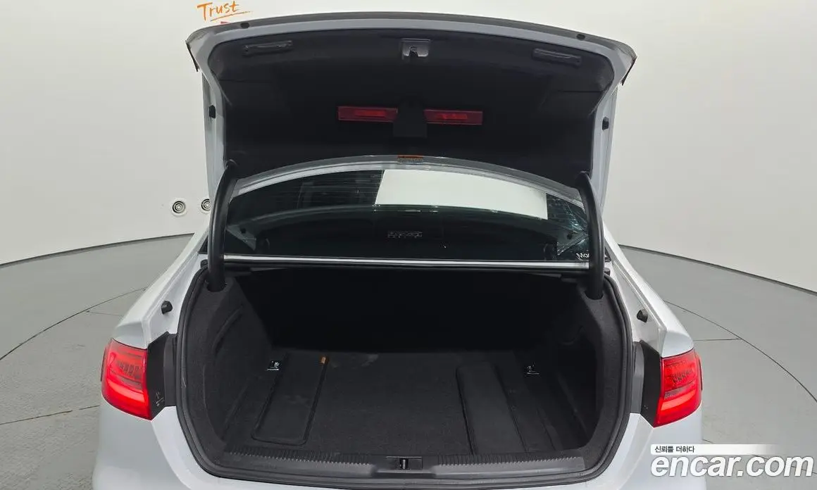 Audi A4 2015 2.0 автомат (гидро), фото 17 Audi A4 2015 2.0 автомат (гидро), фото 17