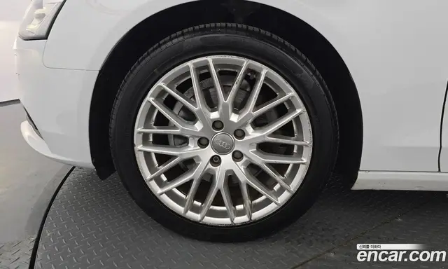 Audi A4 2015 2.0 автомат (гидро), миниатюра 5 Audi A4 2015 2.0 автомат (гидро), миниатюра 5