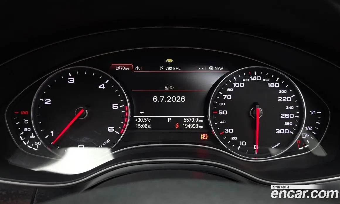 Audi A6 2013 3.0 автомат (гидро), фото 8 Audi A6 2013 3.0 автомат (гидро), фото 8
