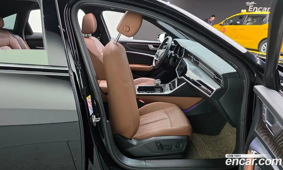 Audi A6 2022 2.0 автомат (гидро), фото 17 Audi A6 2022 2.0 автомат (гидро), фото 17