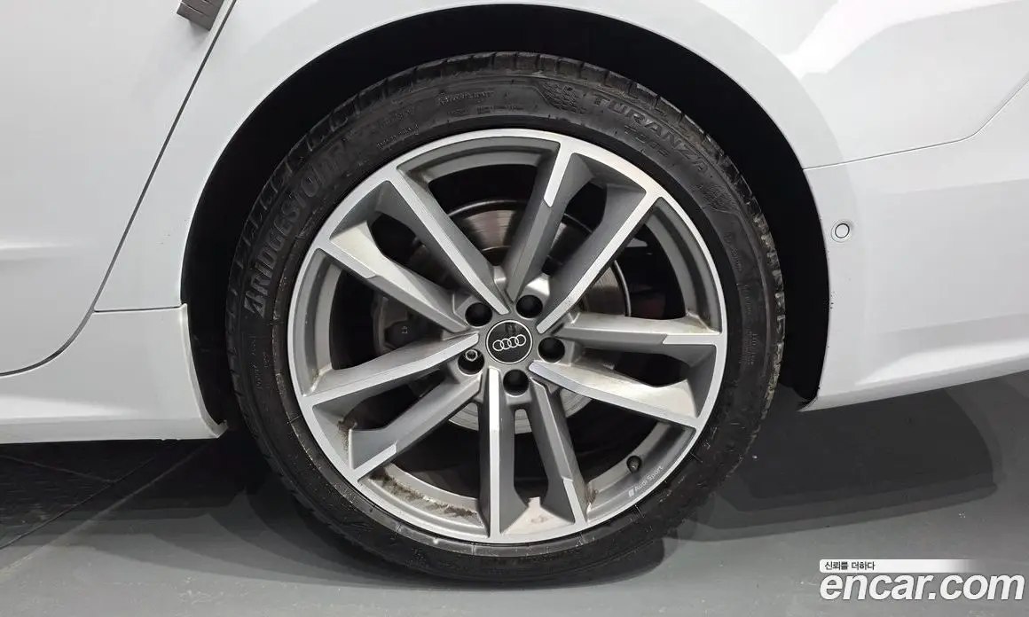 Audi A7 2023 3.0 автомат (гидро), фото 7 Audi A7 2023 3.0 автомат (гидро), фото 7