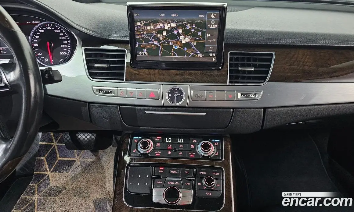 Audi A8 2015 4.1 автомат (гидро), фото 13 Audi A8 2015 4.1 автомат (гидро), фото 13