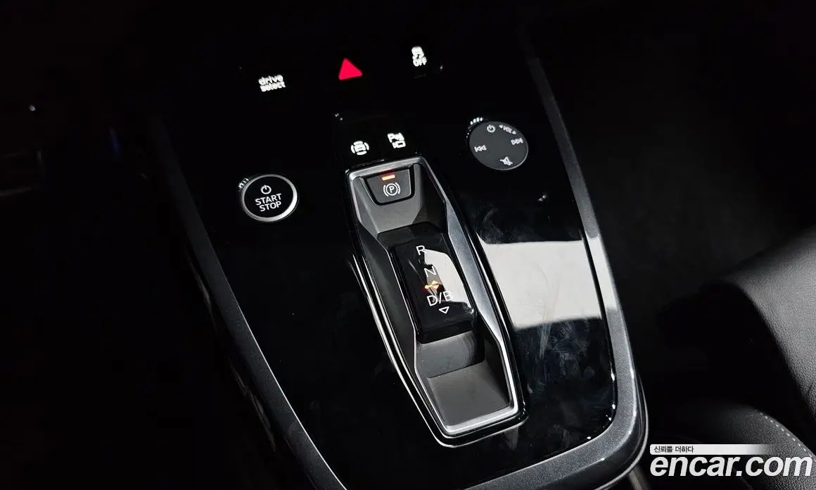 Audi Q4 e-tron 2022 0.2 автомат (гидро), фото 11 Audi Q4 e-tron 2022 0.2 автомат (гидро), фото 11