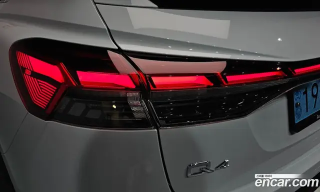 Audi Q4 e-tron 2022 0.2 автомат (гидро), миниатюра 8 Audi Q4 e-tron 2022 0.2 автомат (гидро), миниатюра 8