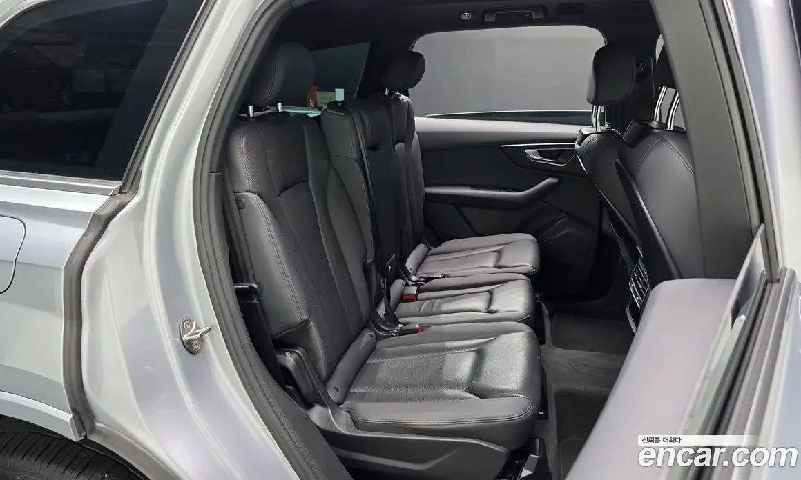 Audi Q7 2021 3.0 автомат (гидро), фото 17 Audi Q7 2021 3.0 автомат (гидро), фото 17