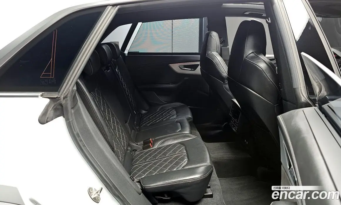 Audi Q8 2021 3.0 автомат (гидро), фото 11 Audi Q8 2021 3.0 автомат (гидро), фото 11