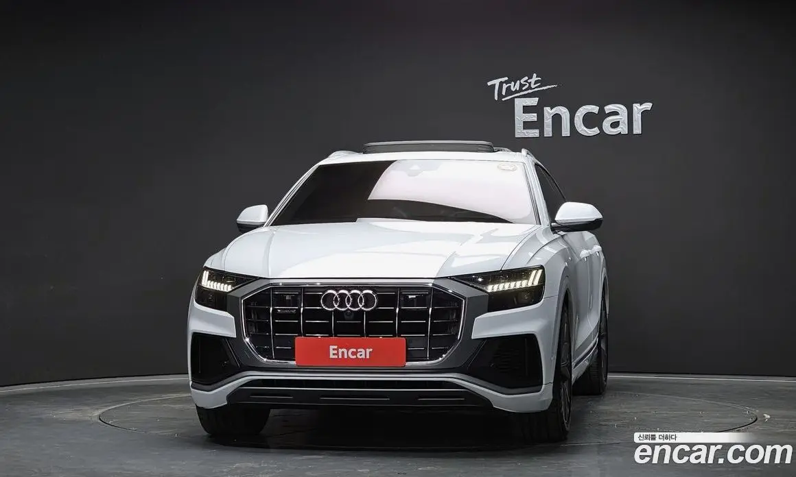 Audi Q8 2021 3.0 автомат (гидро), фото 3 Audi Q8 2021 3.0 автомат (гидро), фото 3