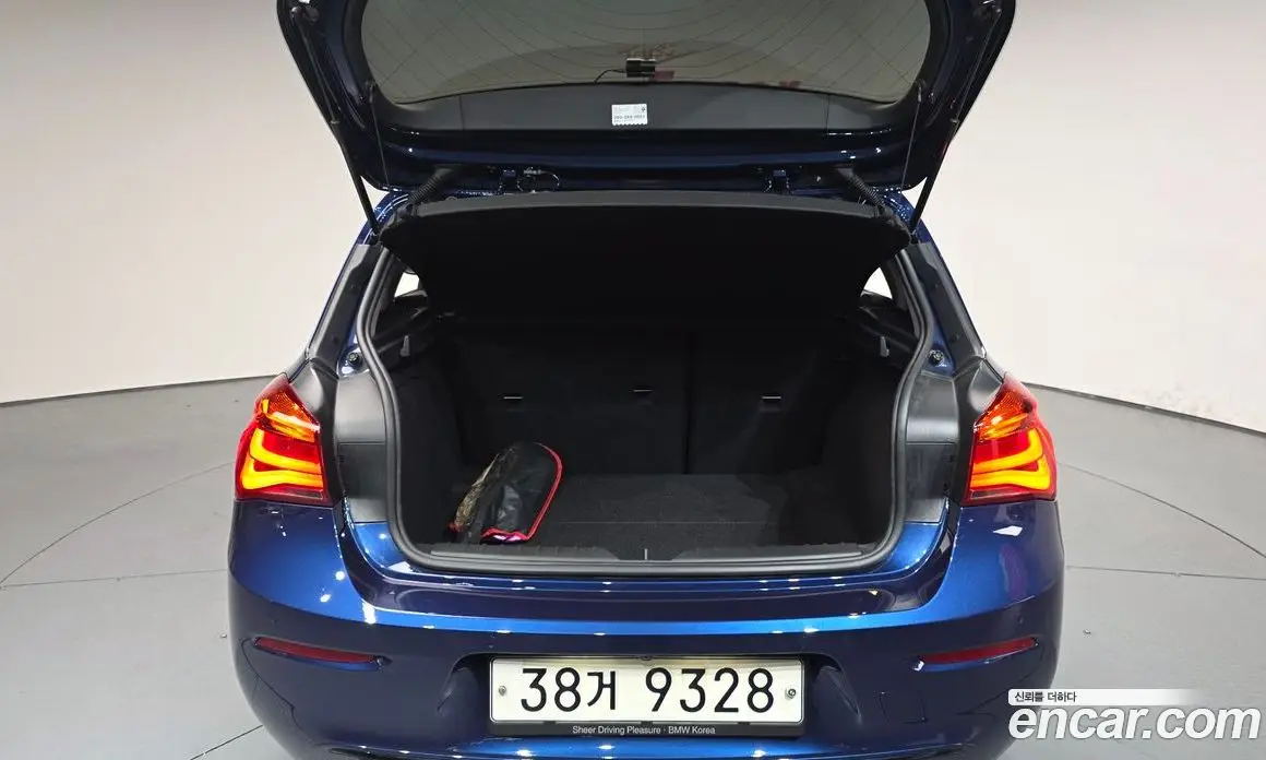 BMW 1 серия 2017 2.0 автомат (гидро), фото 25 BMW 1 серия 2017 2.0 автомат (гидро), фото 25