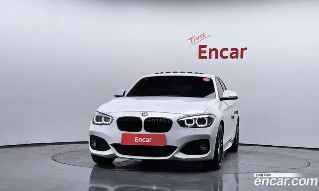 BMW 1 серия 2018 2.0 автомат (гидро), миниатюра 3