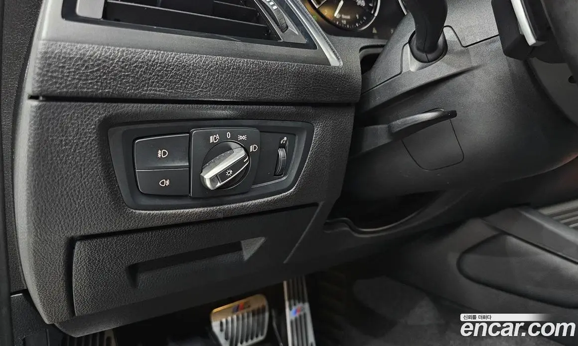 BMW 1 серия 2018 2.0 автомат (гидро), фото 26