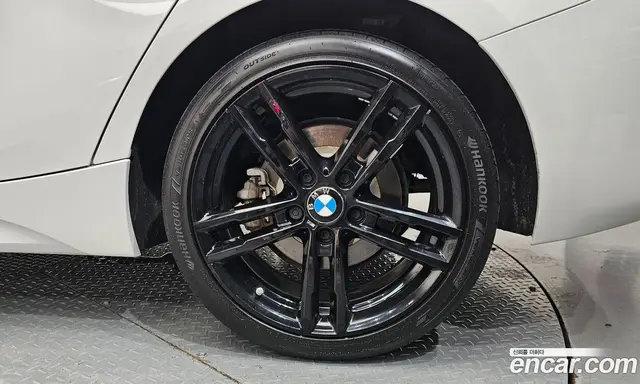 BMW 1 серия 2018 2.0 автомат (гидро), миниатюра 7