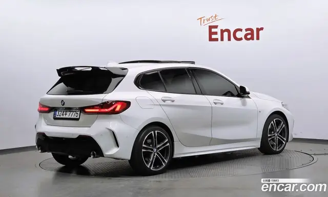 BMW 1 серия 2020 2.0 автомат (гидро), миниатюра 2