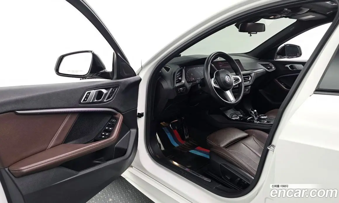 BMW 1 серия 2020 2.0 автомат (гидро), фото 13
