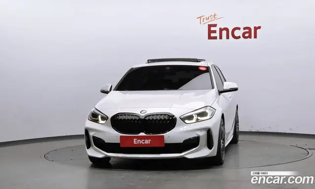 BMW 1 серия 2020 2.0 автомат (гидро), миниатюра 3