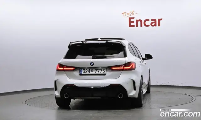BMW 1 серия 2020 2.0 автомат (гидро), миниатюра 4