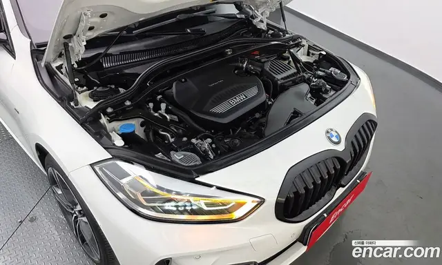 BMW 1 серия 2020 2.0 автомат (гидро), миниатюра 6