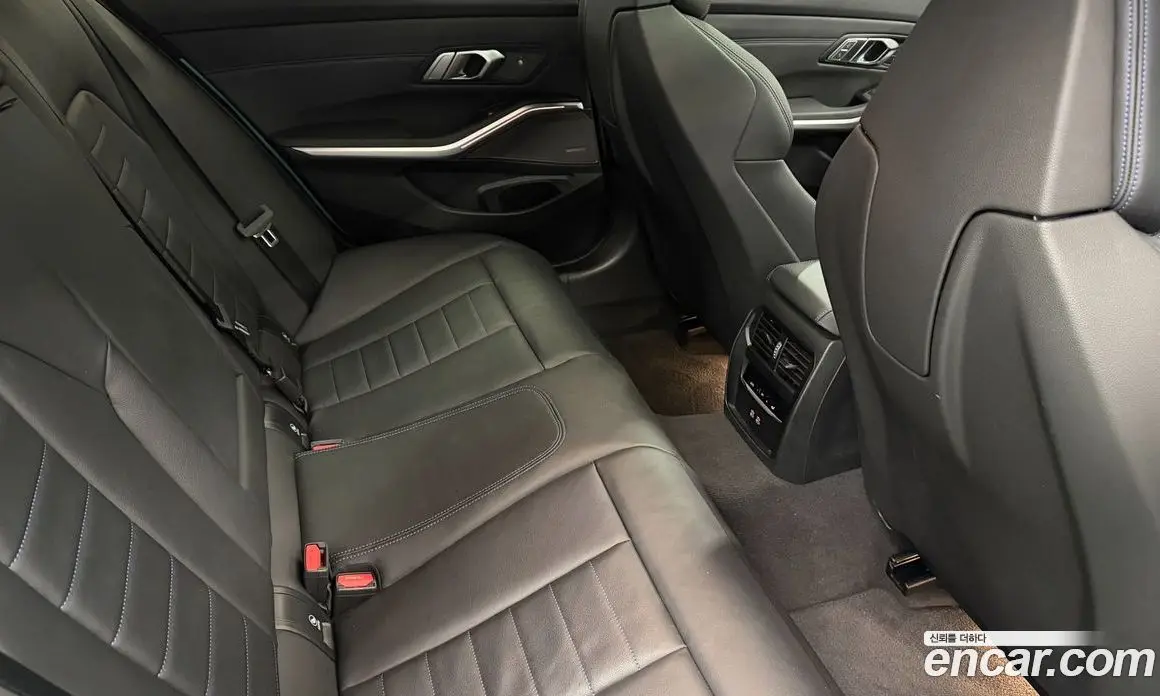 BMW 3 серия 2024 3.0 автомат (гидро), фото 10 BMW 3 серия 2024 3.0 автомат (гидро), фото 10