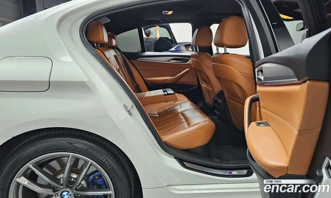BMW 5 серия 2017 2.0 автомат (гидро), фото 17