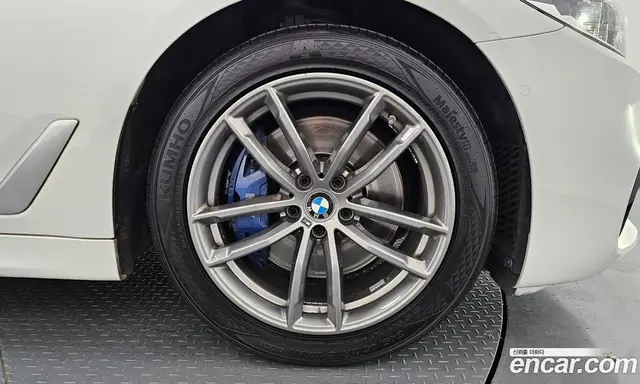 BMW 5 серия 2017 2.0 автомат (гидро), миниатюра 5