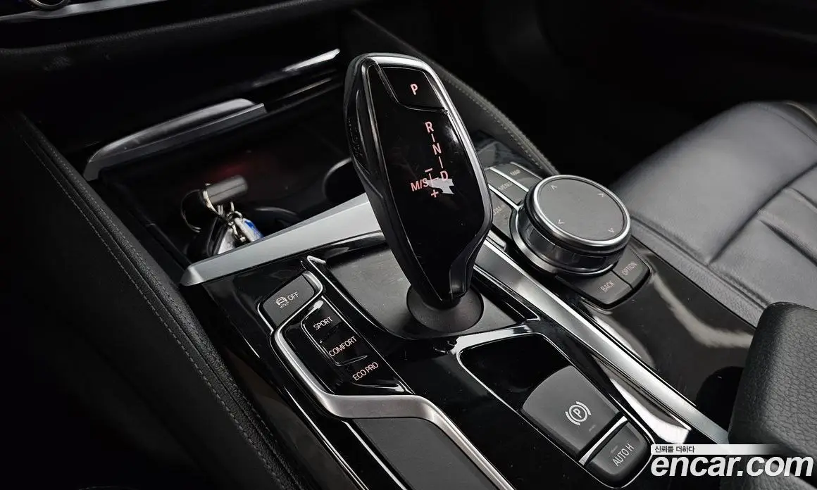 BMW 5 серия 2018 2.0 автомат (гидро), фото 12